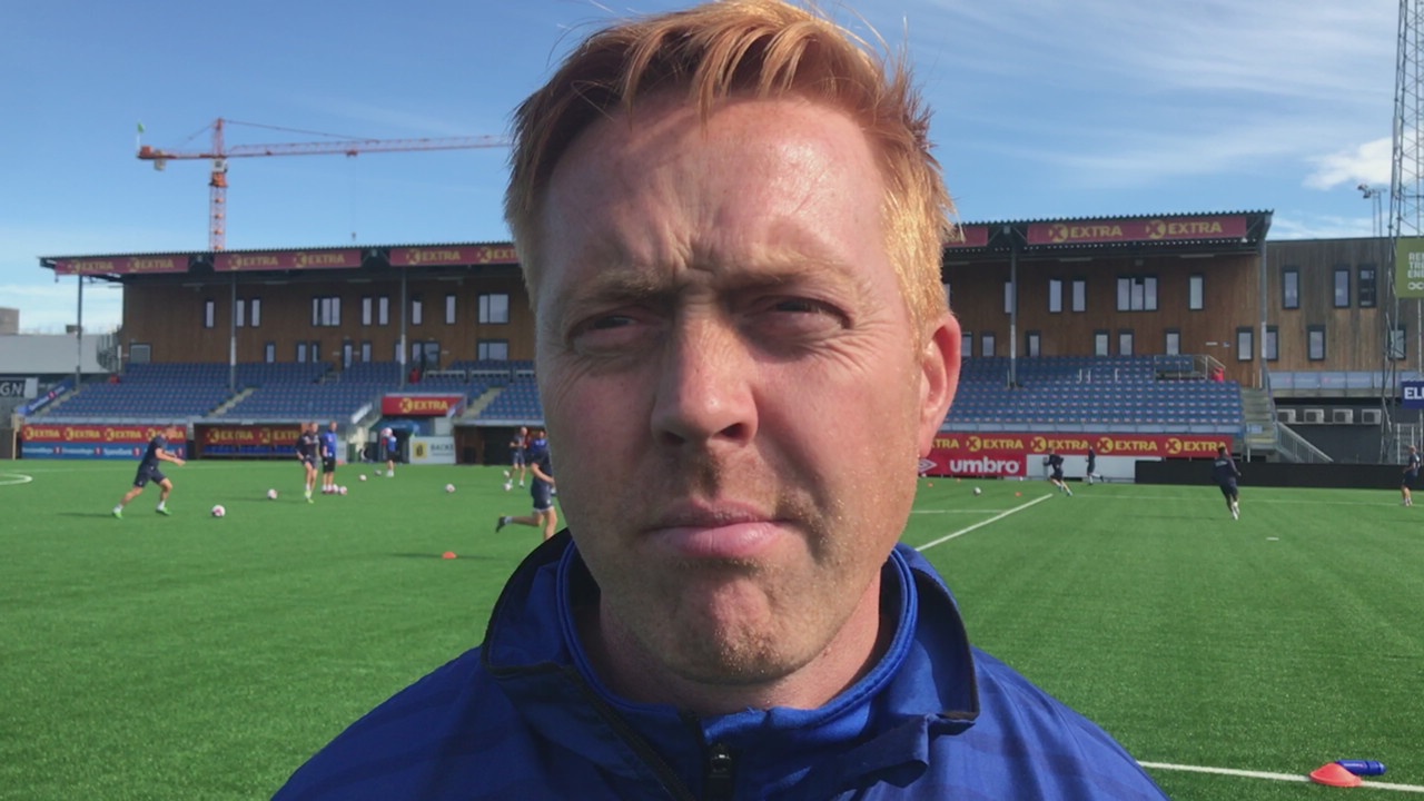 9A62D900-7101-49D6-BBD8-954F45E4CE00.MOV